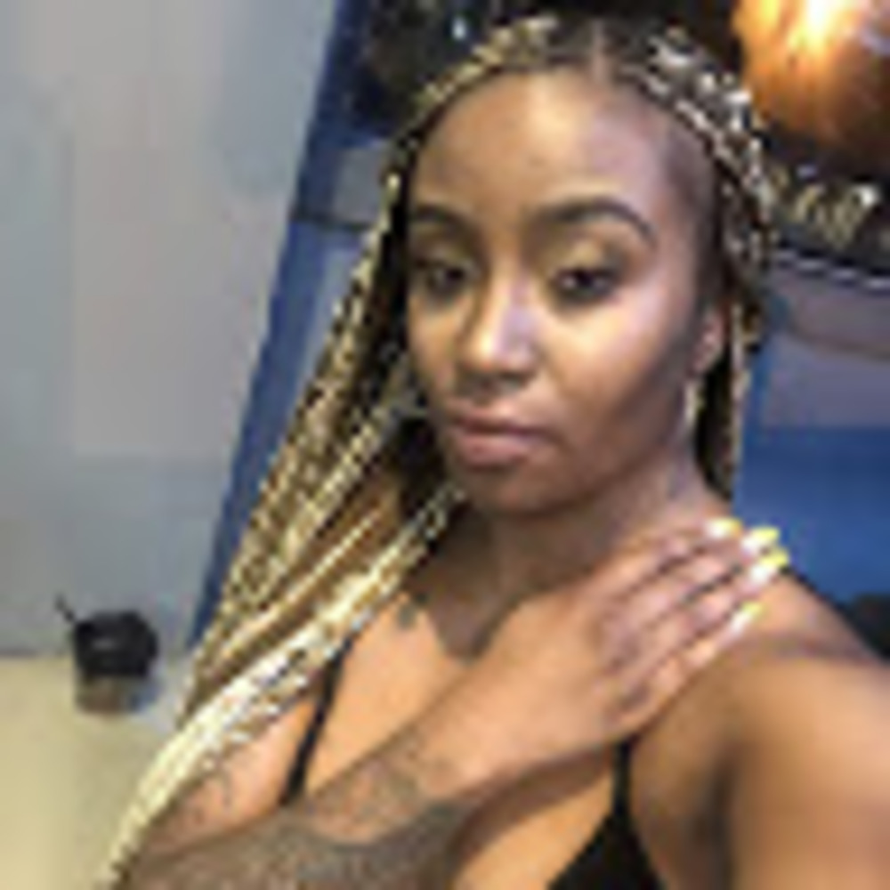 Meet your Posher, Chloe